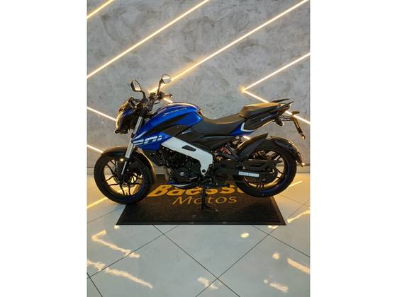 BAJAJ DOMINAR 200 